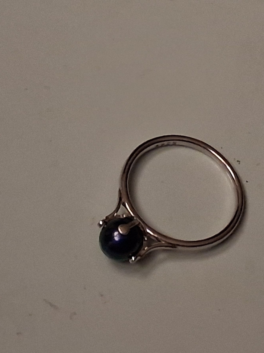 Source Unknown Silver Ring with Dark Blue Pearl  Size 7.5